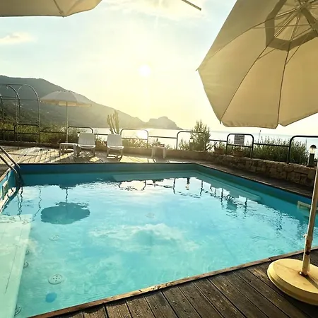 Ch Exclusive Cefalù